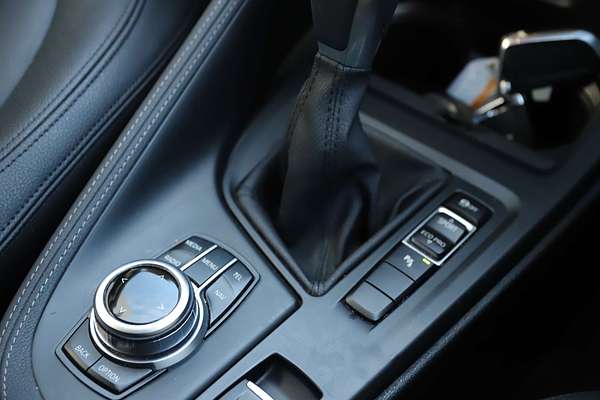 2016 BMW X1 sDrive20i F48