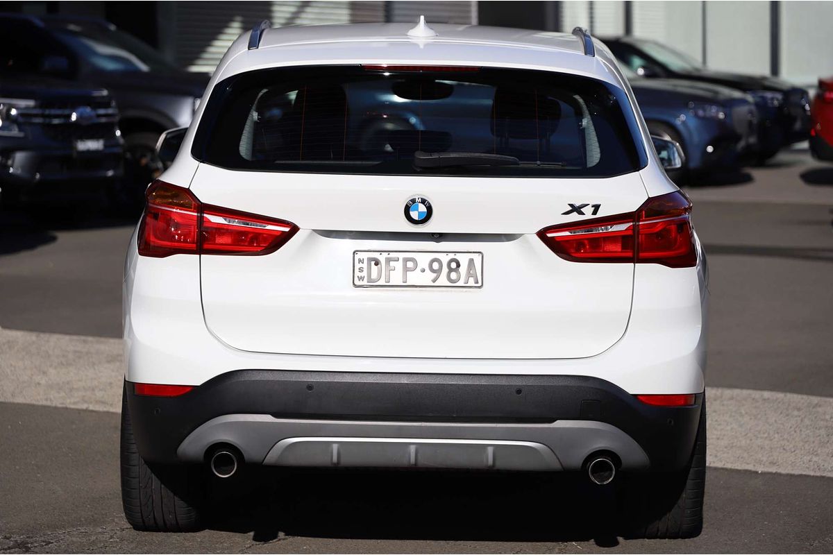 2016 BMW X1 sDrive20i F48