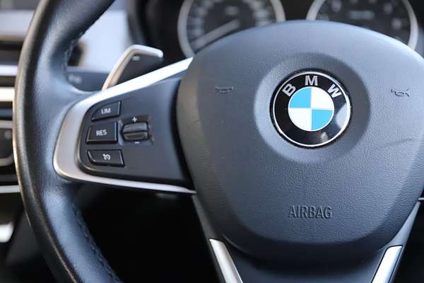 2016 BMW X1 sDrive20i F48