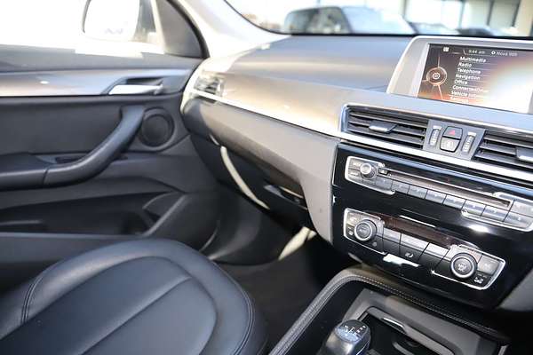 2016 BMW X1 sDrive20i F48