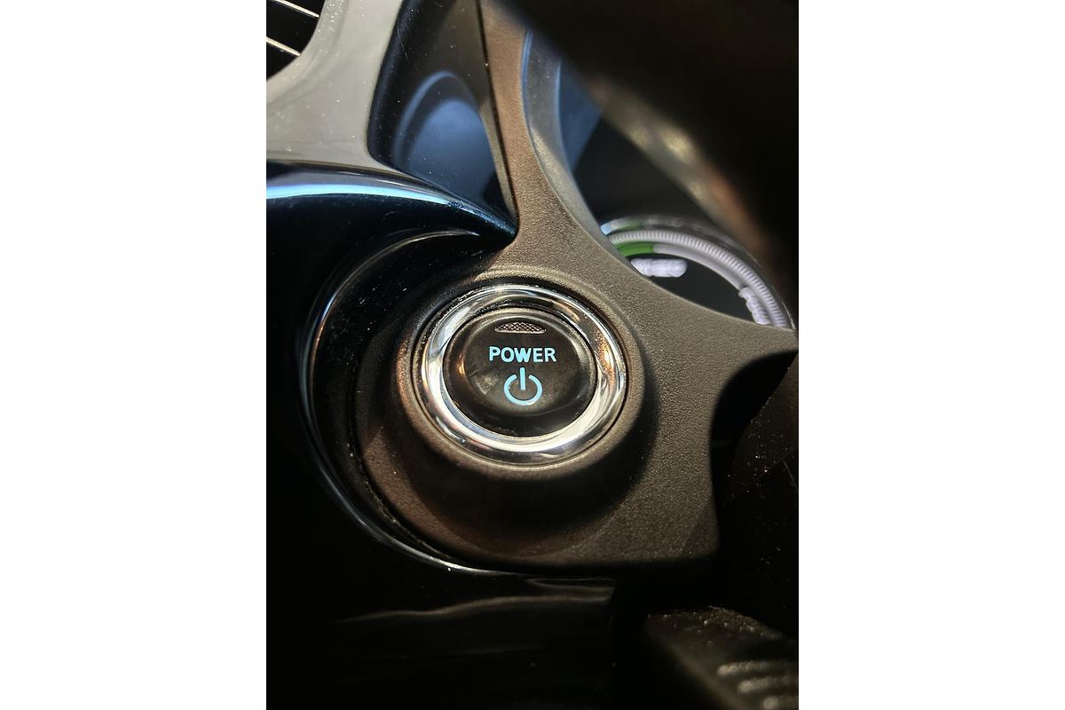2015 Mitsubishi Outlander PHEV ZJ