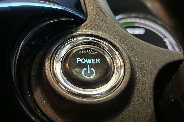 2015 Mitsubishi Outlander PHEV ZJ