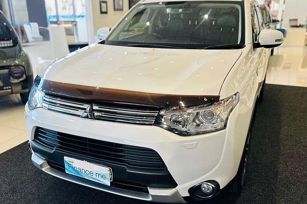 2015 Mitsubishi Outlander PHEV ZJ