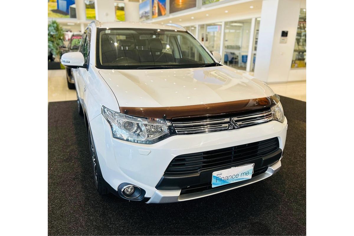 2015 Mitsubishi Outlander PHEV ZJ