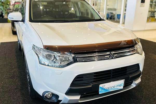 2015 Mitsubishi Outlander PHEV ZJ