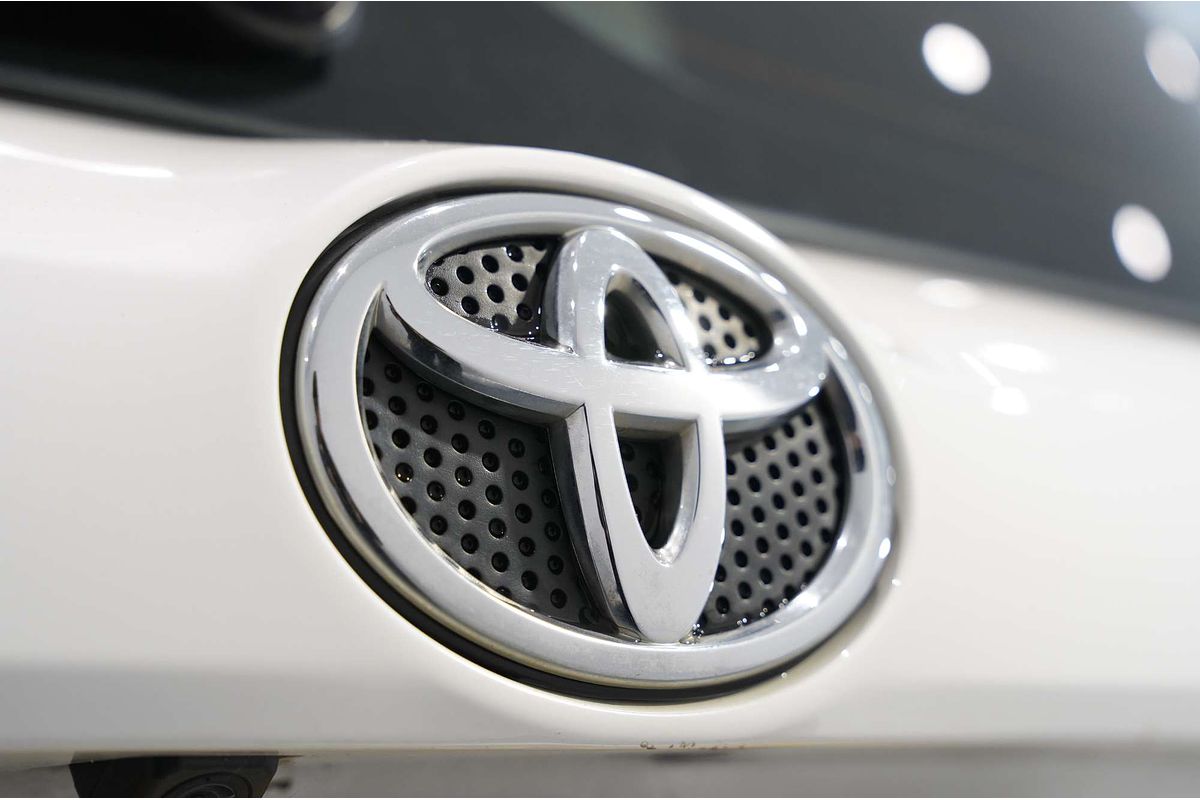 2016 Toyota RAV4 GX ZSA42R
