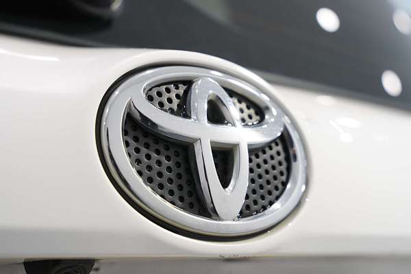 2016 Toyota RAV4 GX ZSA42R
