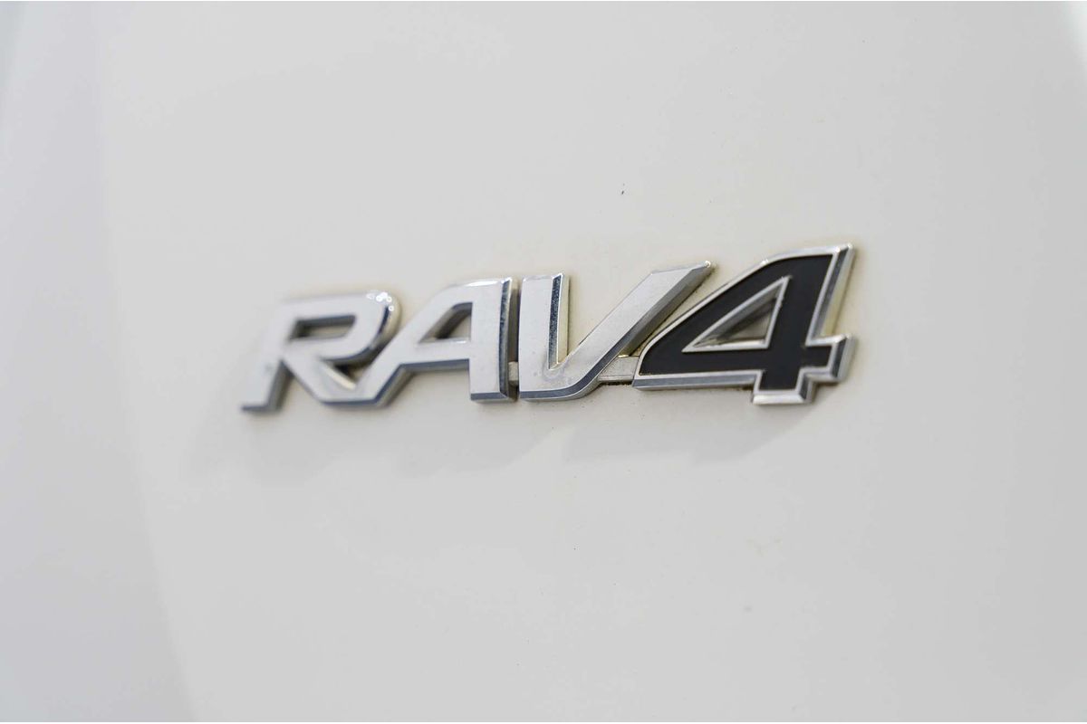 2016 Toyota RAV4 GX ZSA42R