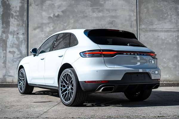 2021 Porsche Macan 95B
