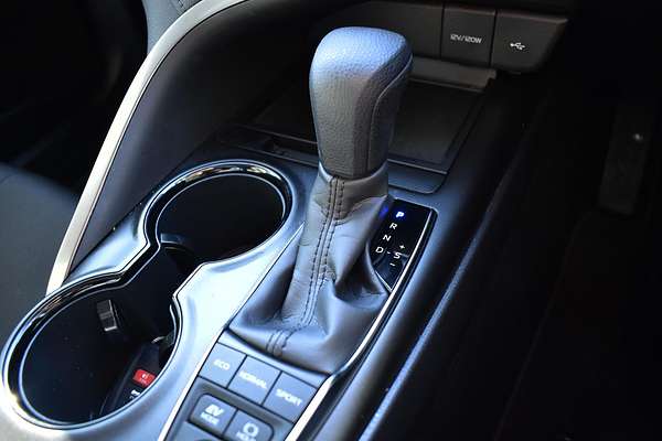 2024 Toyota Camry Ascent AXVH70R