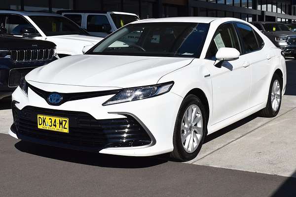2024 Toyota Camry Ascent AXVH70R