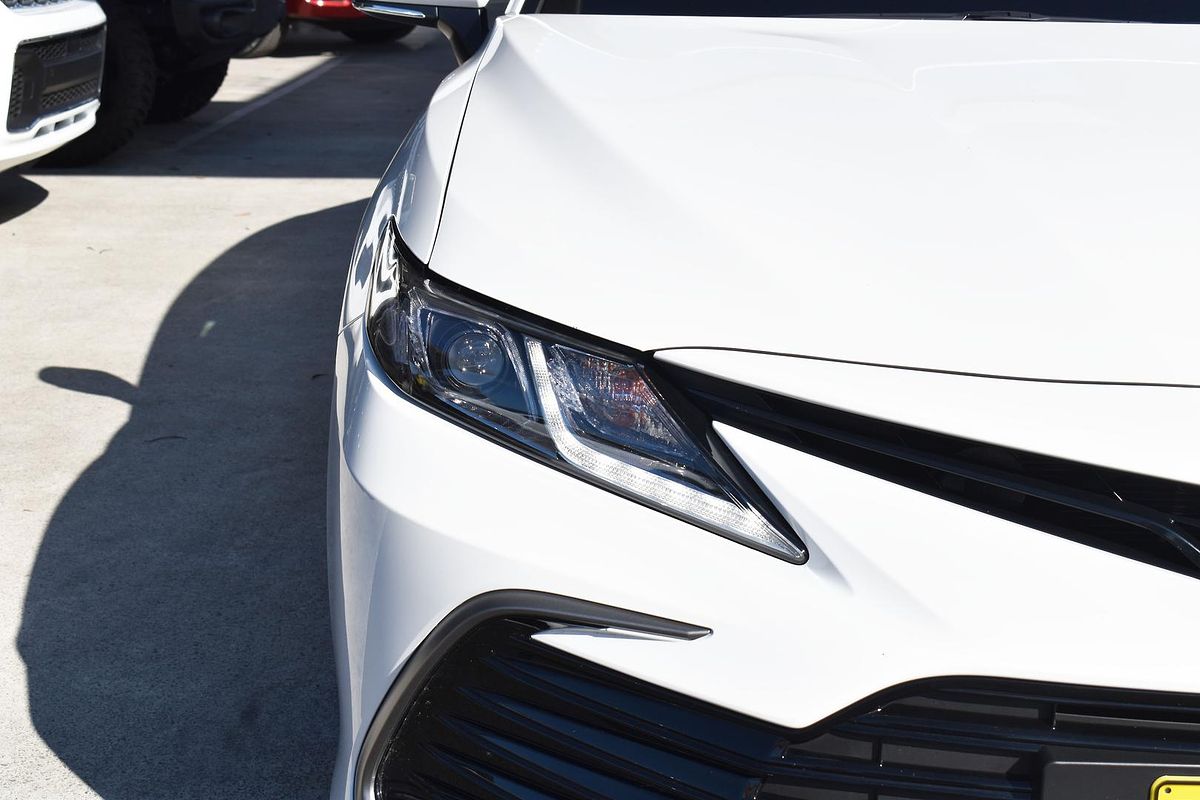 2024 Toyota Camry Ascent AXVH70R
