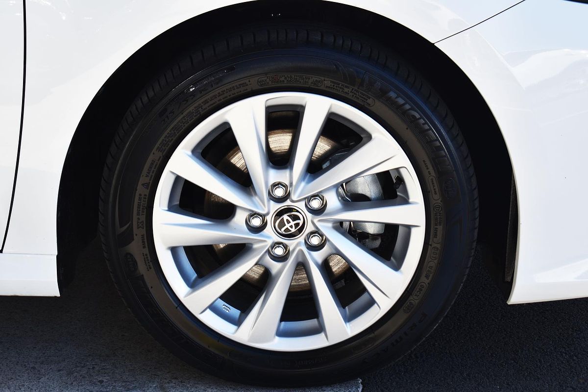 2024 Toyota Camry Ascent AXVH70R