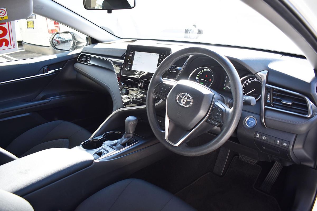 2024 Toyota Camry Ascent AXVH70R