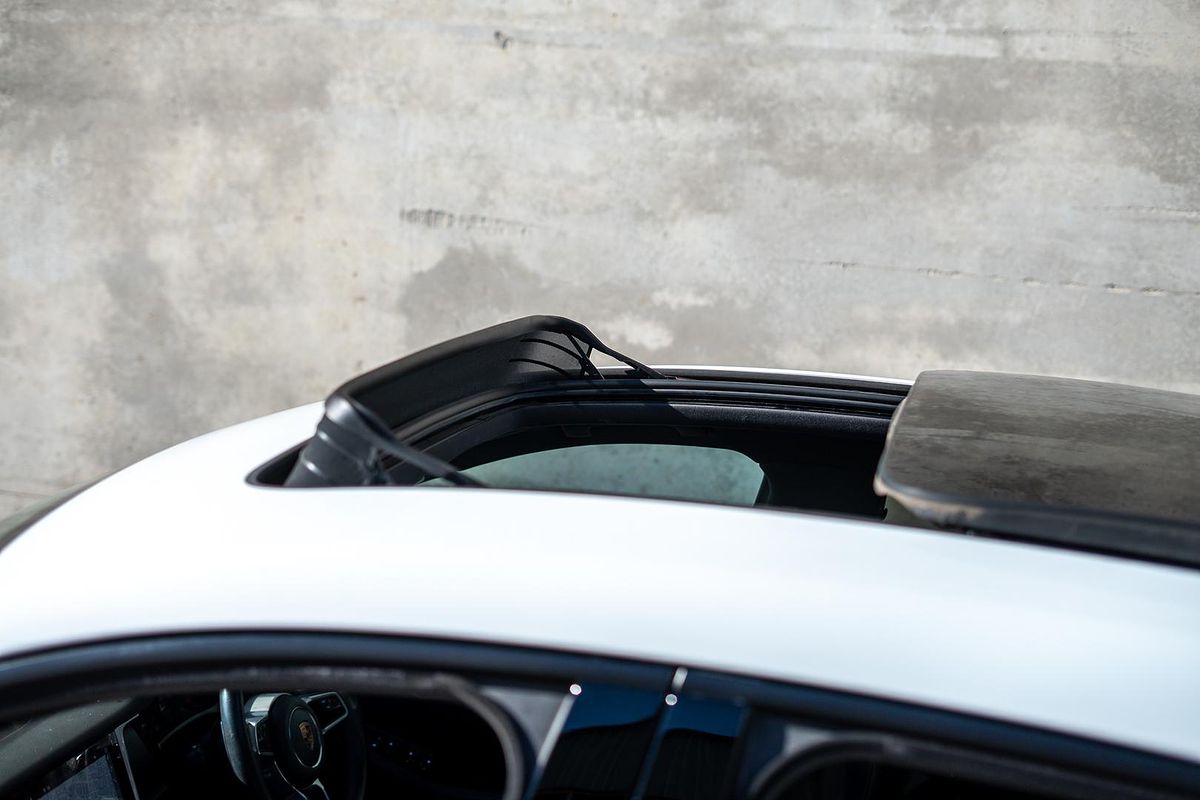 2021 Porsche Macan 95B