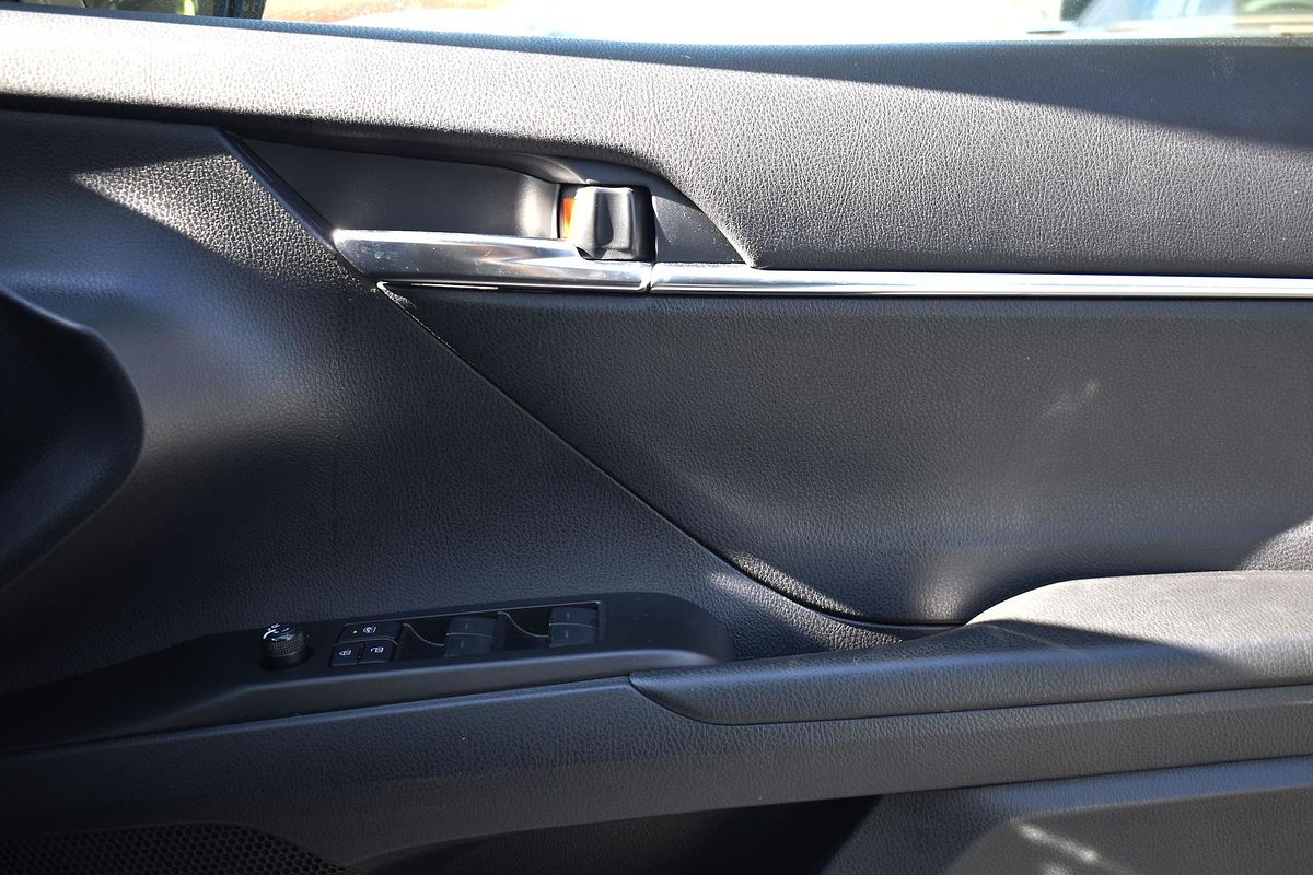 2024 Toyota Camry Ascent AXVH70R
