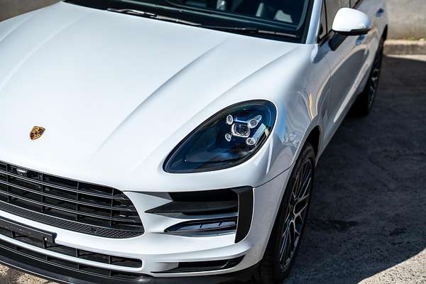 2021 Porsche Macan 95B