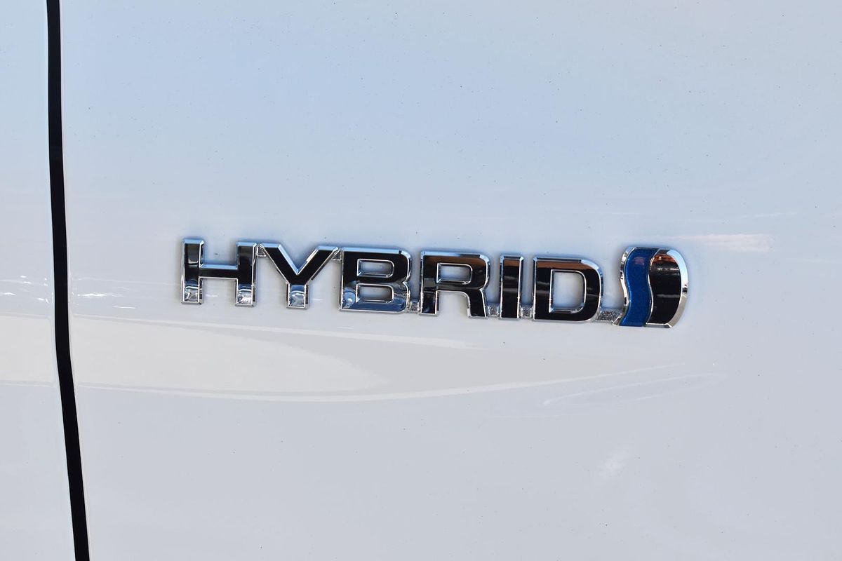 2024 Toyota Camry Ascent AXVH70R
