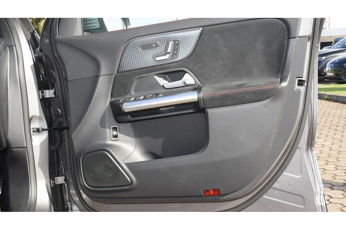 2025 Mercedes-Benz GLA-Class GLA250 H247