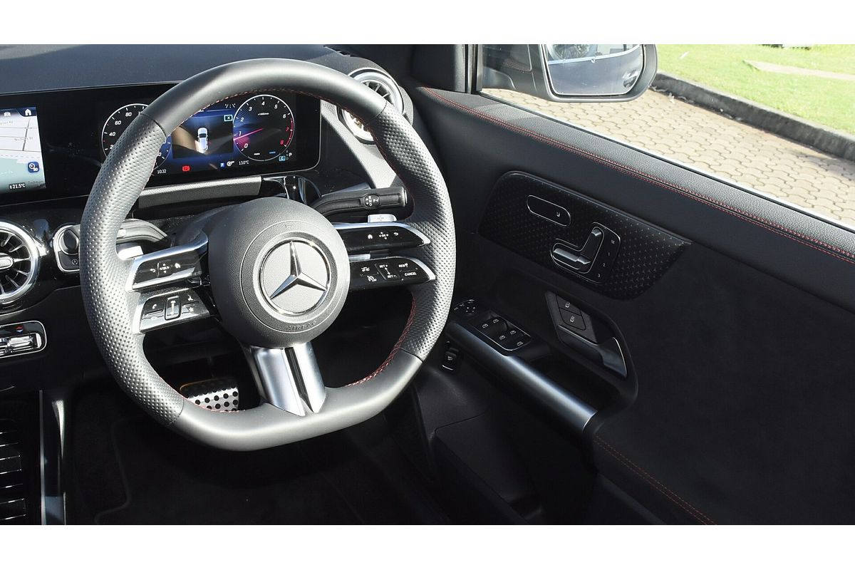2025 Mercedes-Benz GLA-Class GLA250 H247