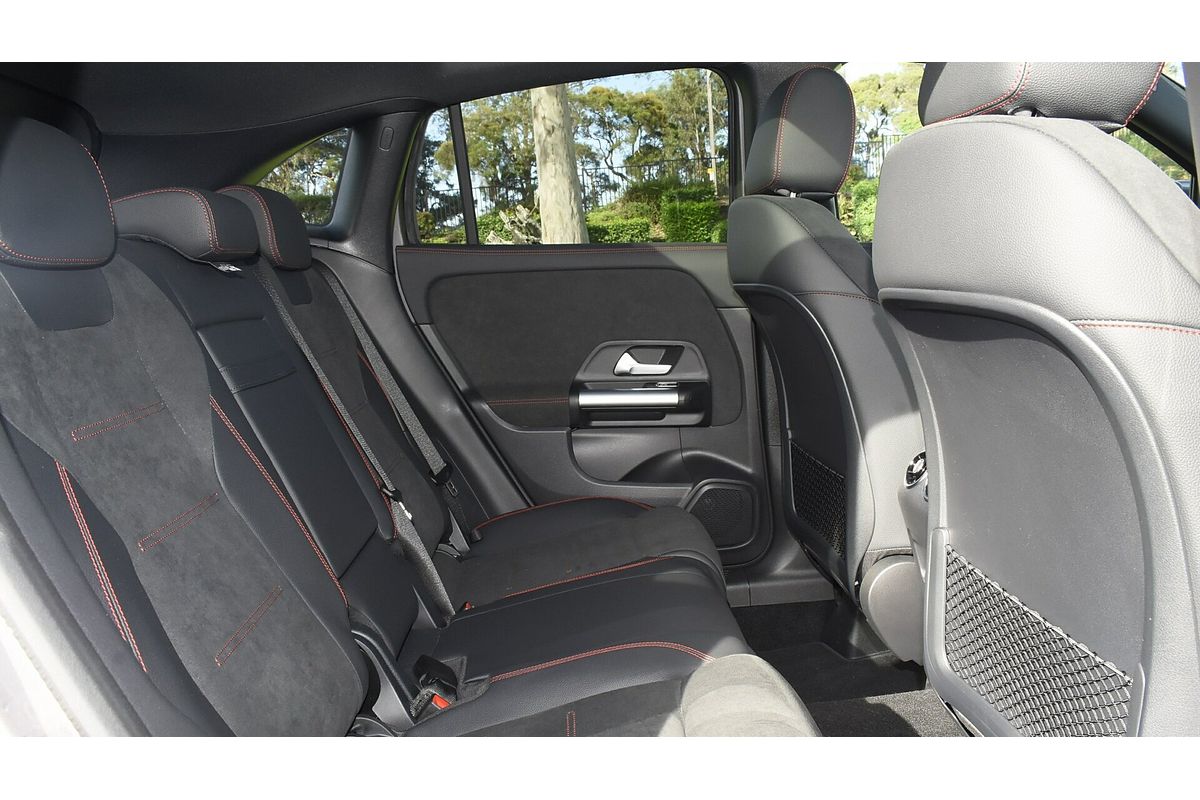2025 Mercedes-Benz GLA-Class GLA250 H247