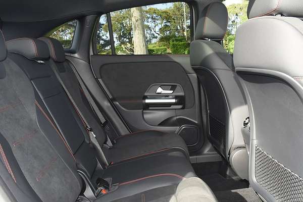 2025 Mercedes-Benz GLA-Class GLA250 H247