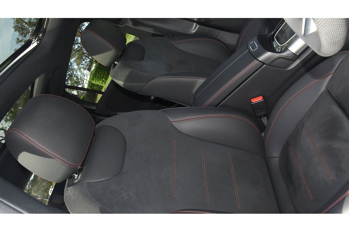 2025 Mercedes-Benz GLA-Class GLA250 H247