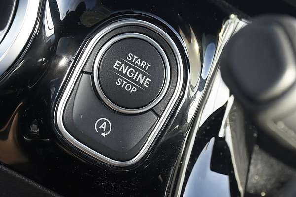 2025 Mercedes-Benz GLA-Class GLA250 H247