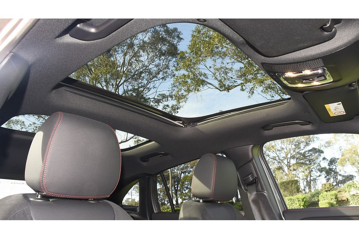2025 Mercedes-Benz GLA-Class GLA250 H247