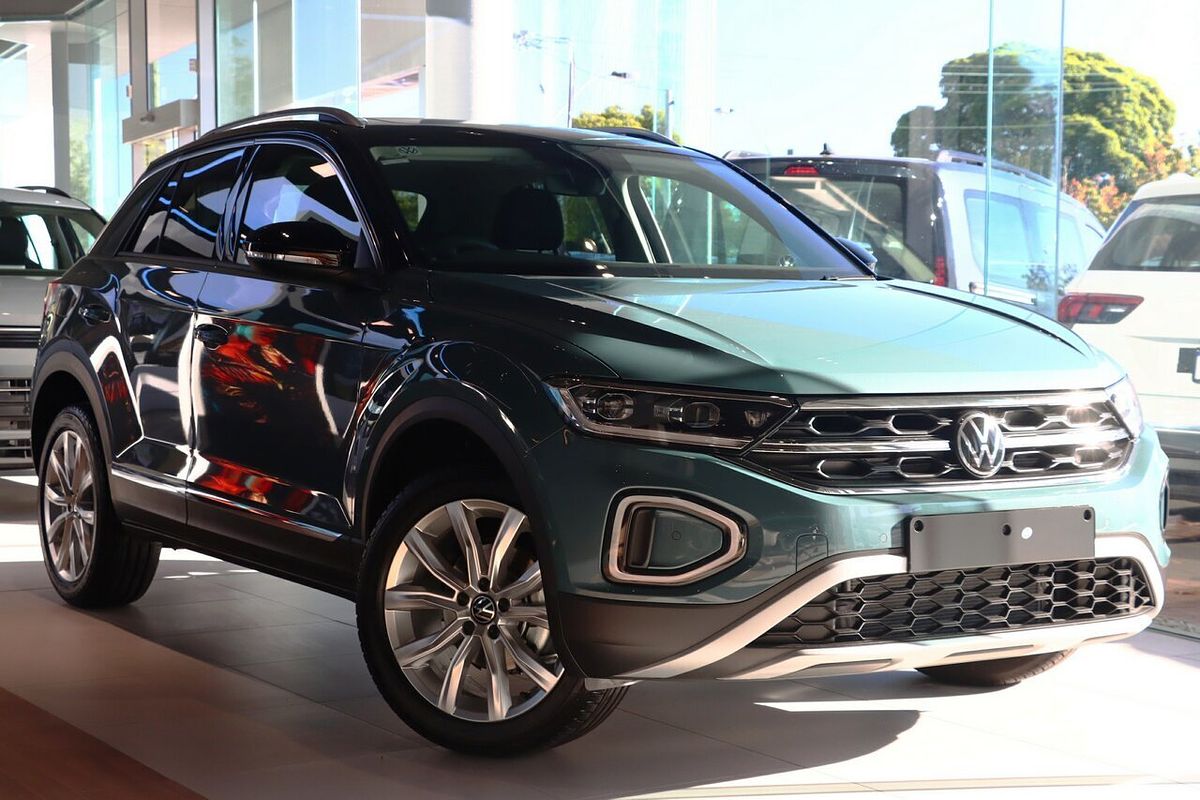 2025 Volkswagen T-Roc 110TSI Style D11