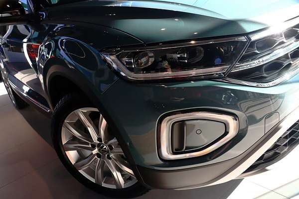 2025 Volkswagen T-Roc 110TSI Style D11