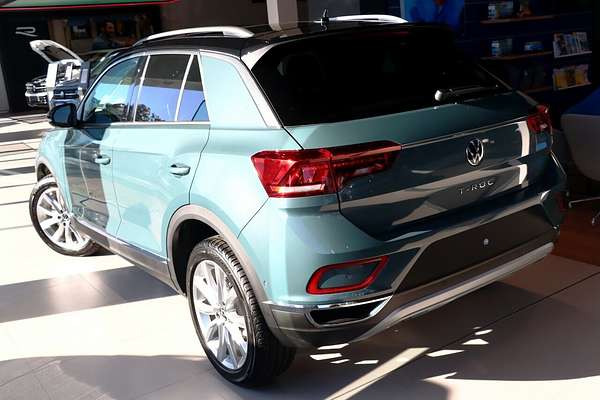 2025 Volkswagen T-Roc 110TSI Style D11