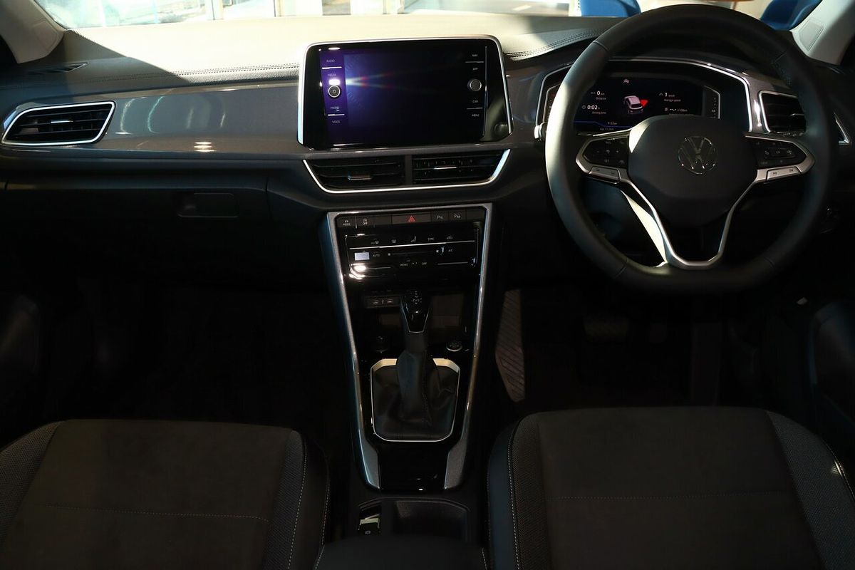 2025 Volkswagen T-Roc 110TSI Style D11