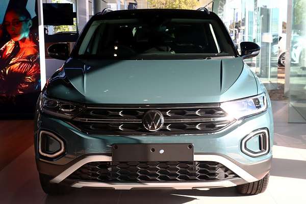 2025 Volkswagen T-Roc 110TSI Style D11