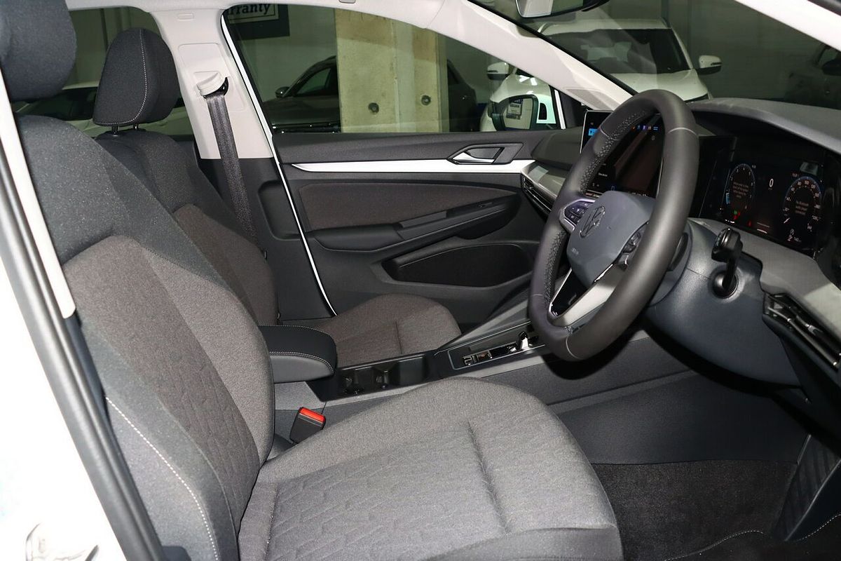 2025 Volkswagen Golf 110TSI Life 8.5