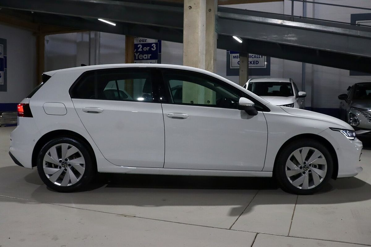 2025 Volkswagen Golf 110TSI Life 8.5