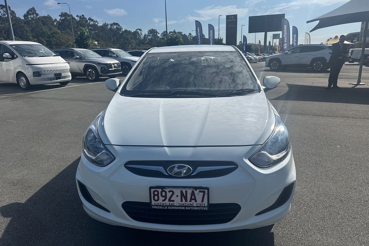 2014 Hyundai Accent Active RB2