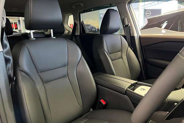 2025 Nissan X-TRAIL N-TREK T33