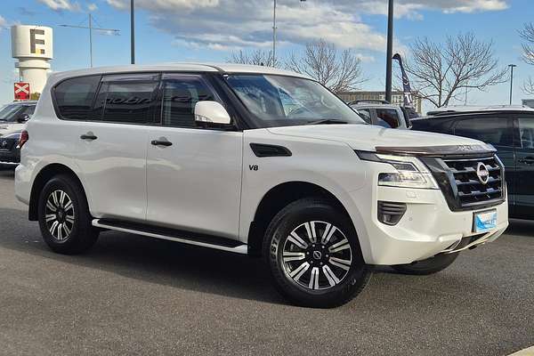 2022 Nissan Patrol Ti Y62