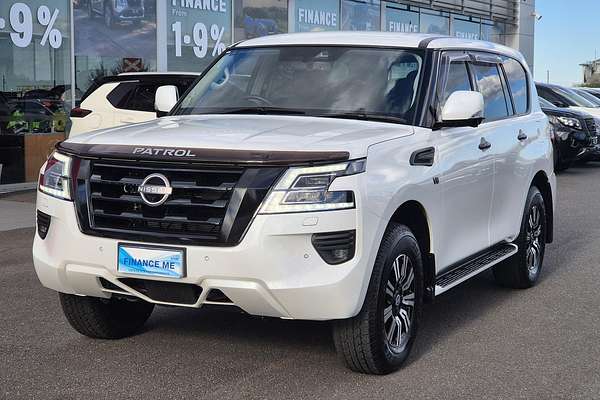 2022 Nissan Patrol Ti Y62