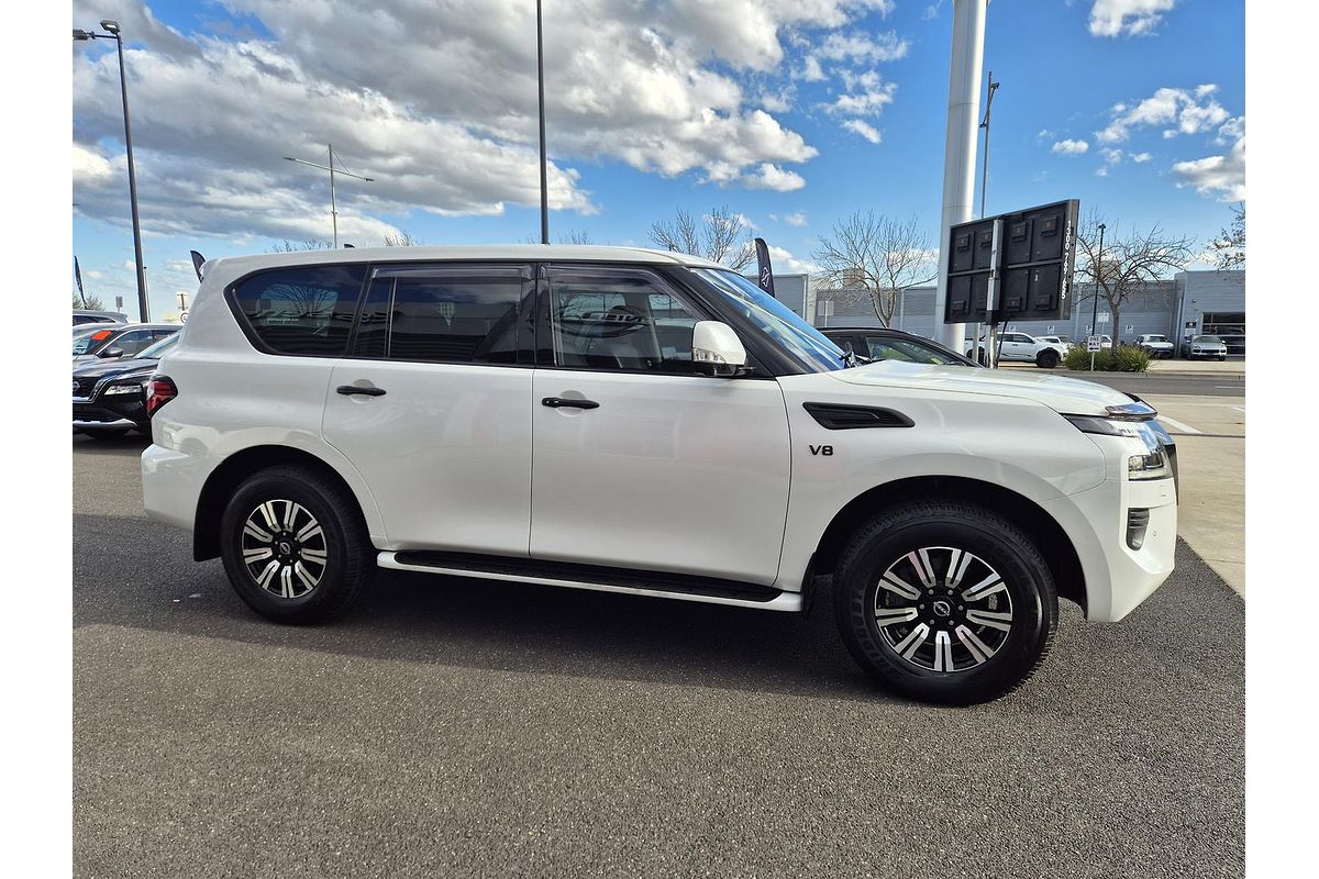2022 Nissan Patrol Ti Y62