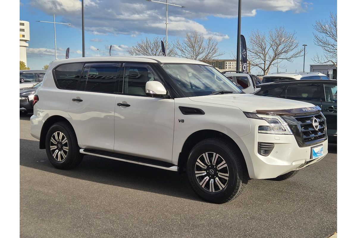 2022 Nissan Patrol Ti Y62