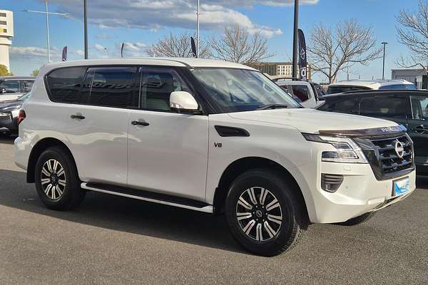 2022 Nissan Patrol Ti Y62