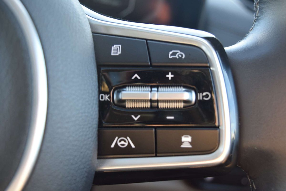 2024 Kia Carnival GT-Line KA4 PE