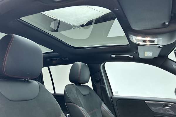2022 Mercedes-Benz GLB-Class GLB250 X247