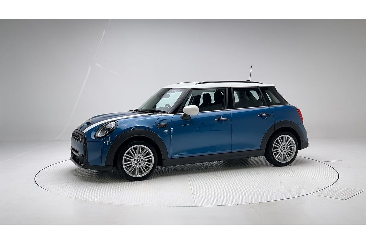 2023 MINI Hatch Cooper S Classic F55 LCI-2