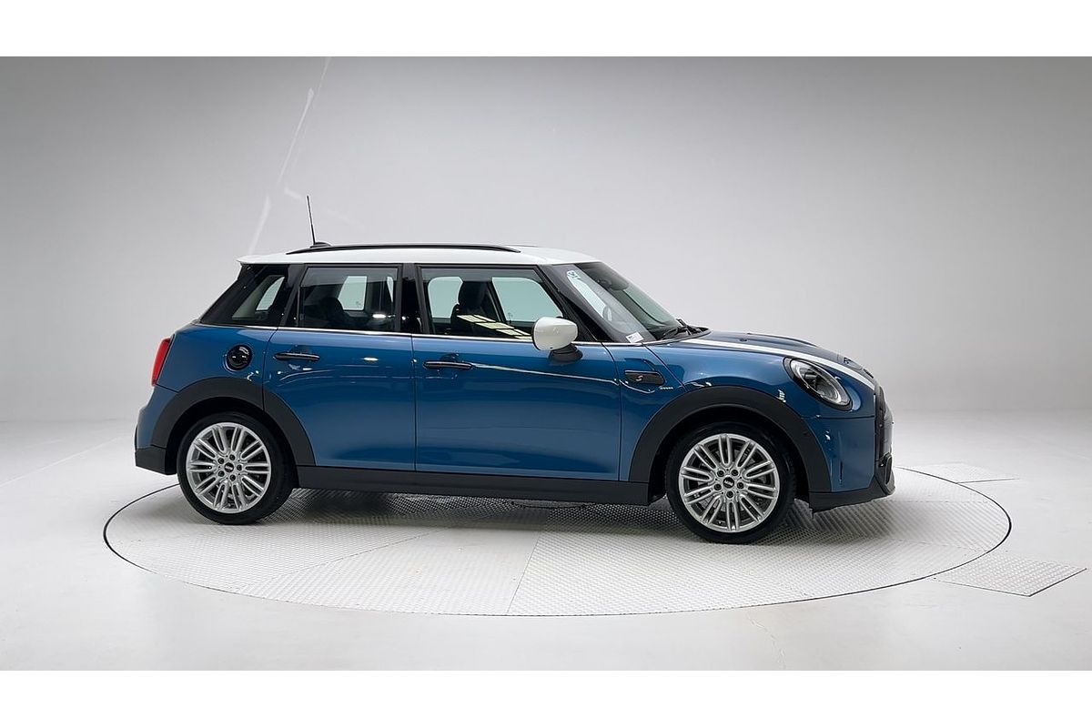 2023 MINI Hatch Cooper S Classic F55 LCI-2
