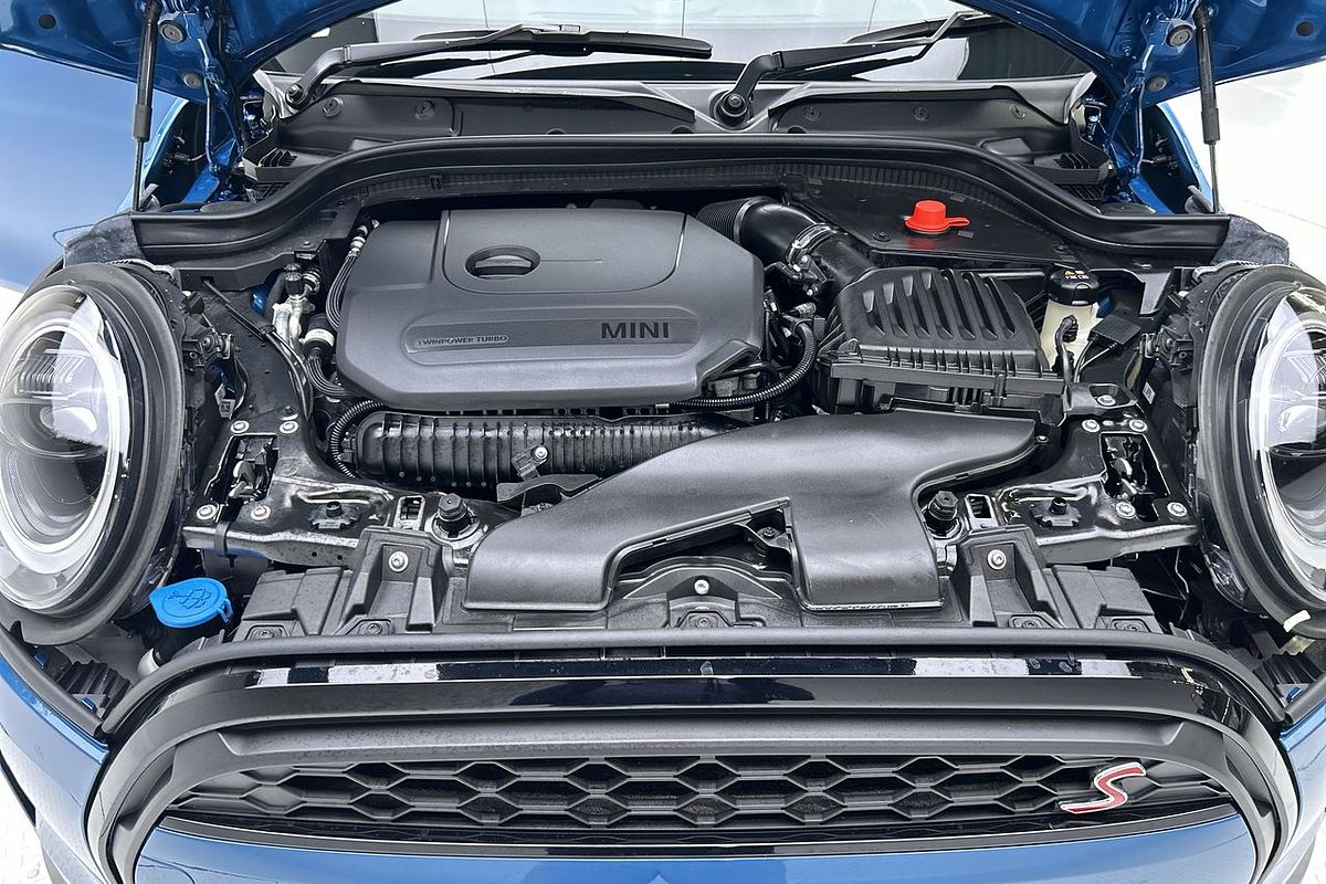 2023 MINI Hatch Cooper S Classic F55 LCI-2