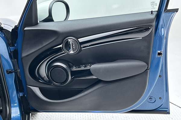 2023 MINI Hatch Cooper S Classic F55 LCI-2
