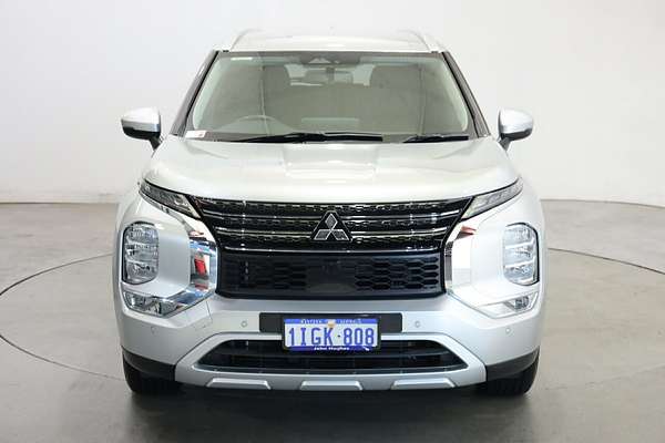 2024 Mitsubishi Outlander LS ZM